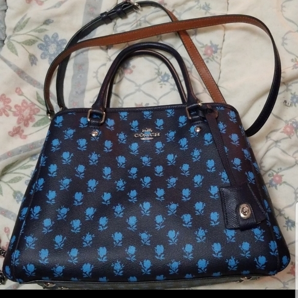 Handbag - Picture 1 of 2